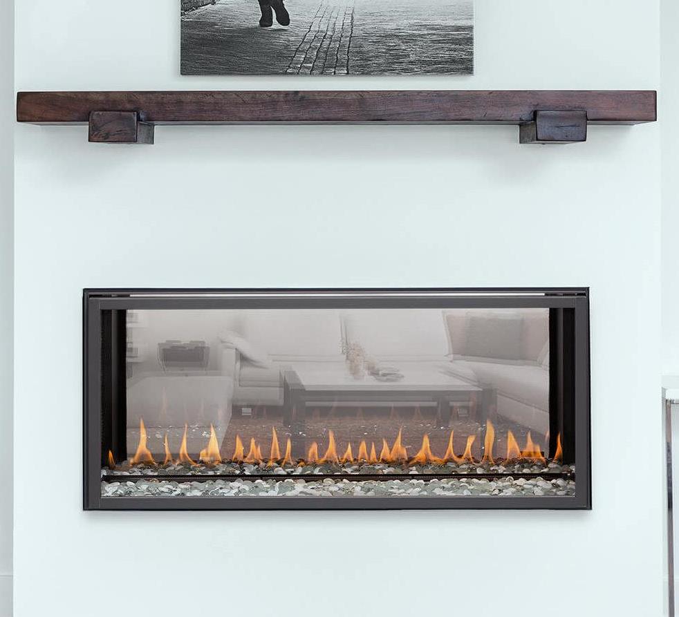 Exemplar See-Through R320ST gas fireplace.