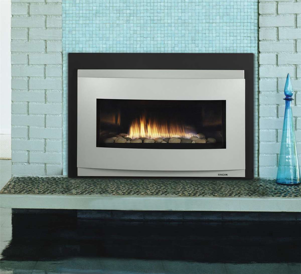 Heat-n-Glo Cosmo gas insert.